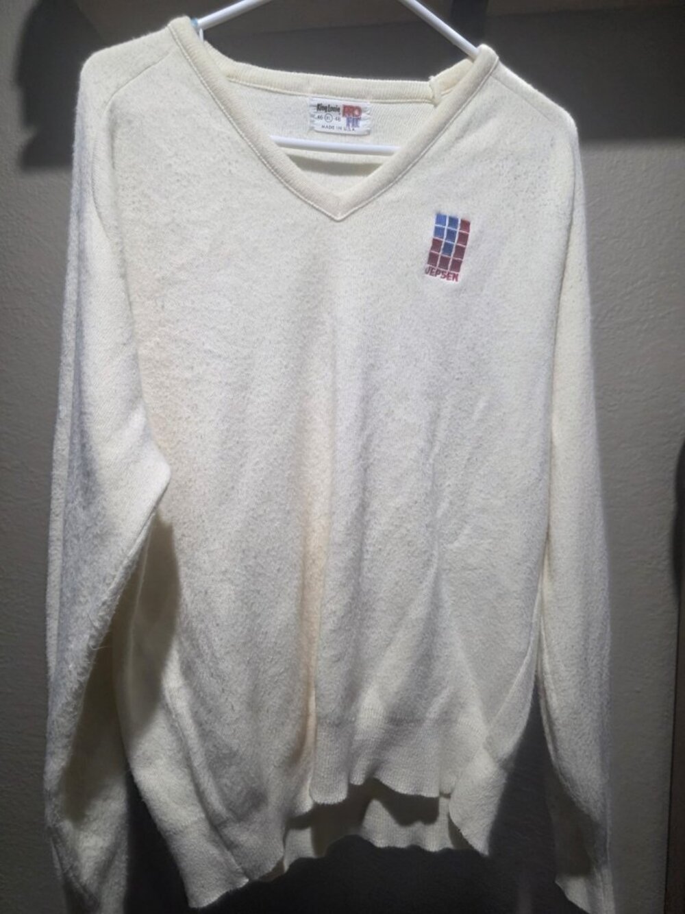 Vintage 70s King Louie Pro Fit Jepson Embroidered Polyester V Neck Sweater XL